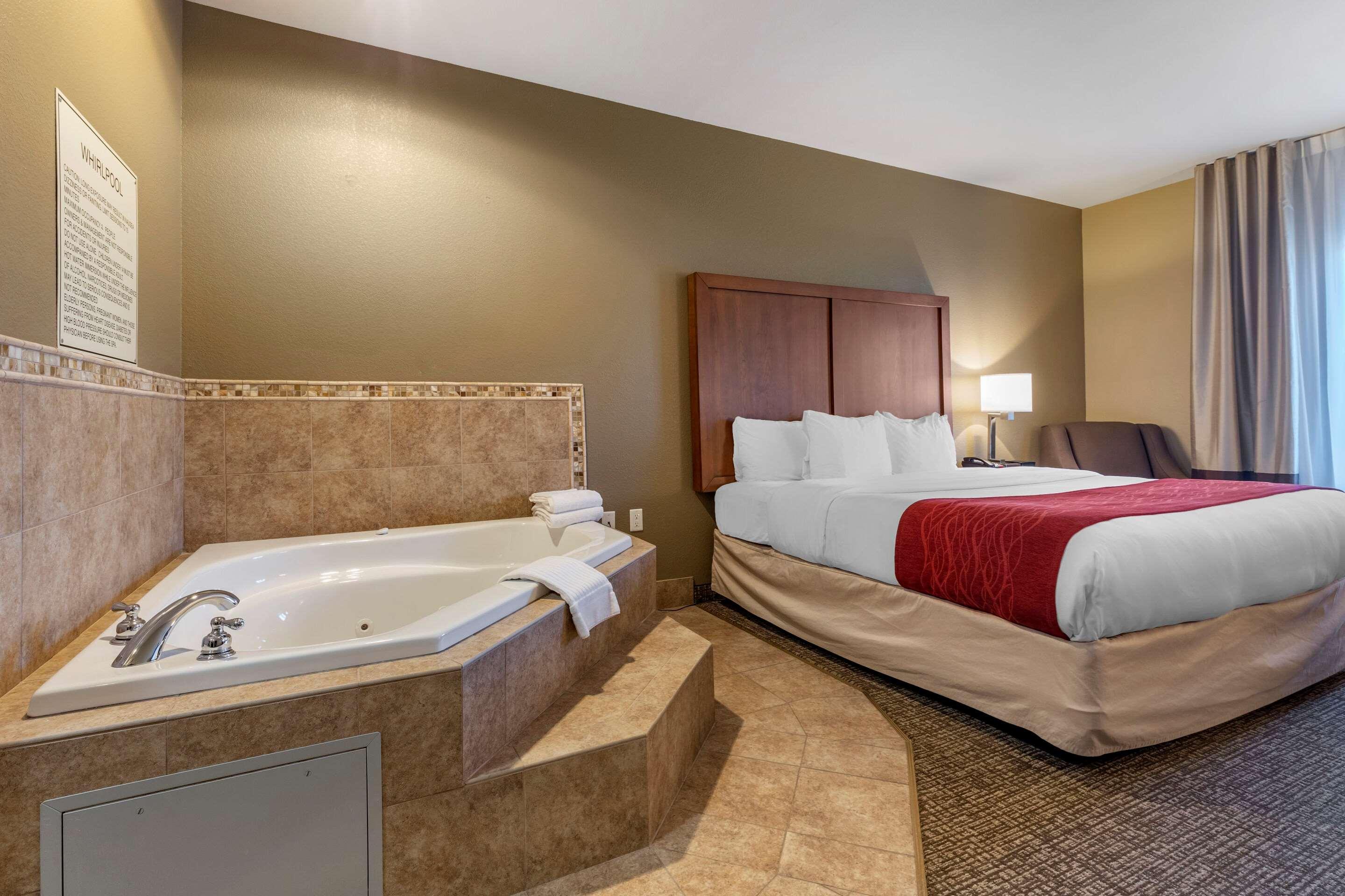 Comfort Inn & Suites Russellville I-40 Ngoại thất bức ảnh