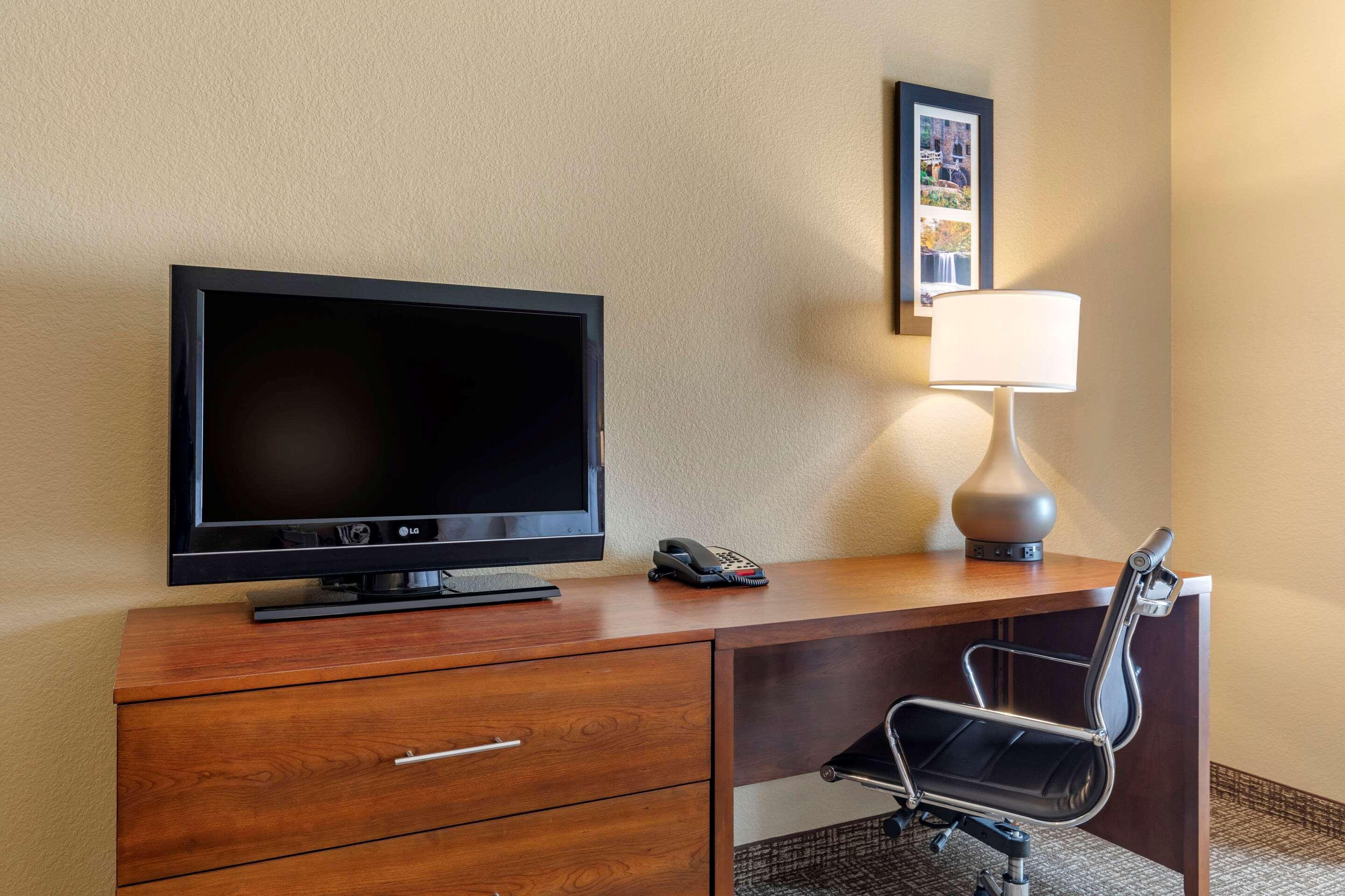 Comfort Inn & Suites Russellville I-40 Ngoại thất bức ảnh
