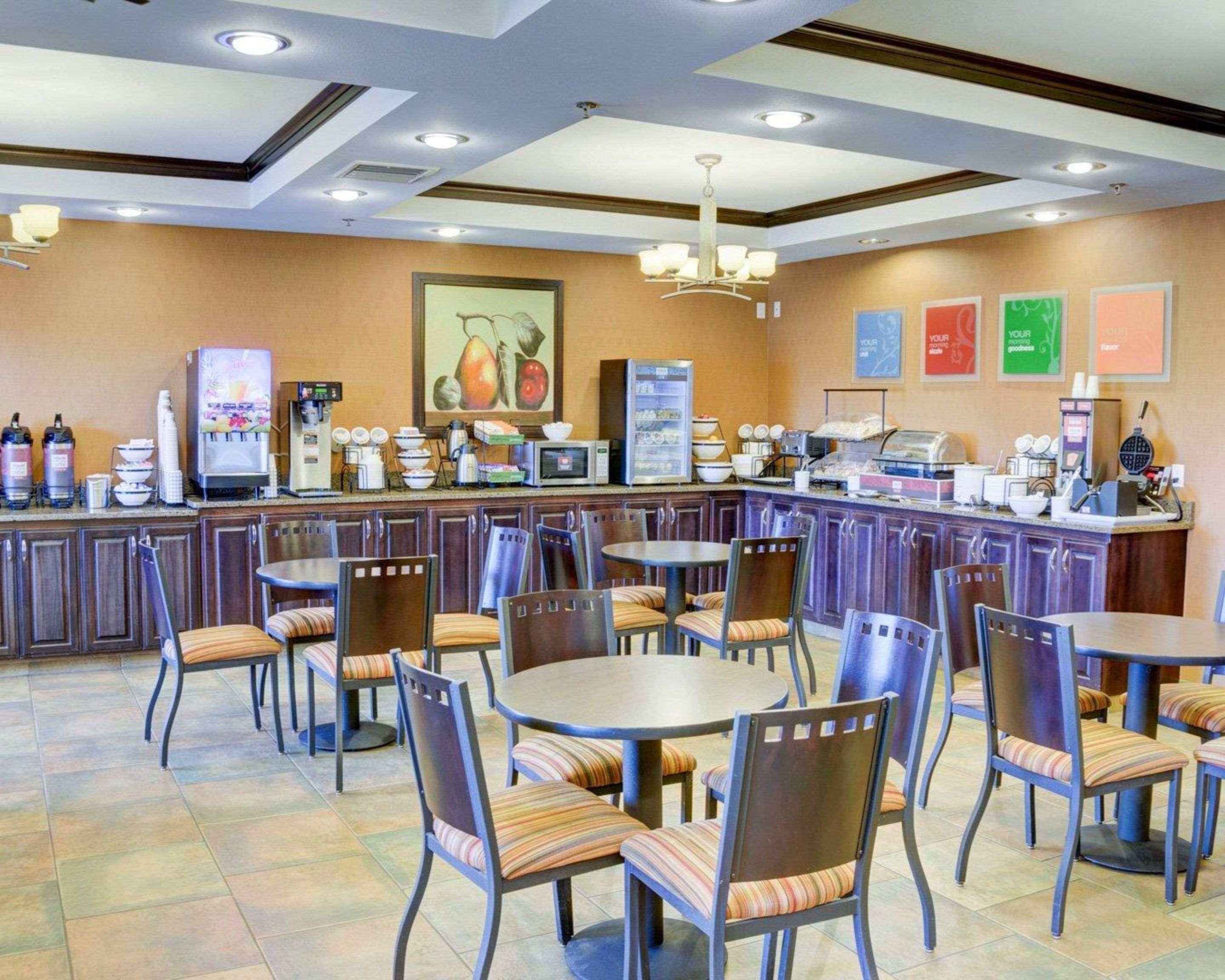 Comfort Inn & Suites Russellville I-40 Ngoại thất bức ảnh