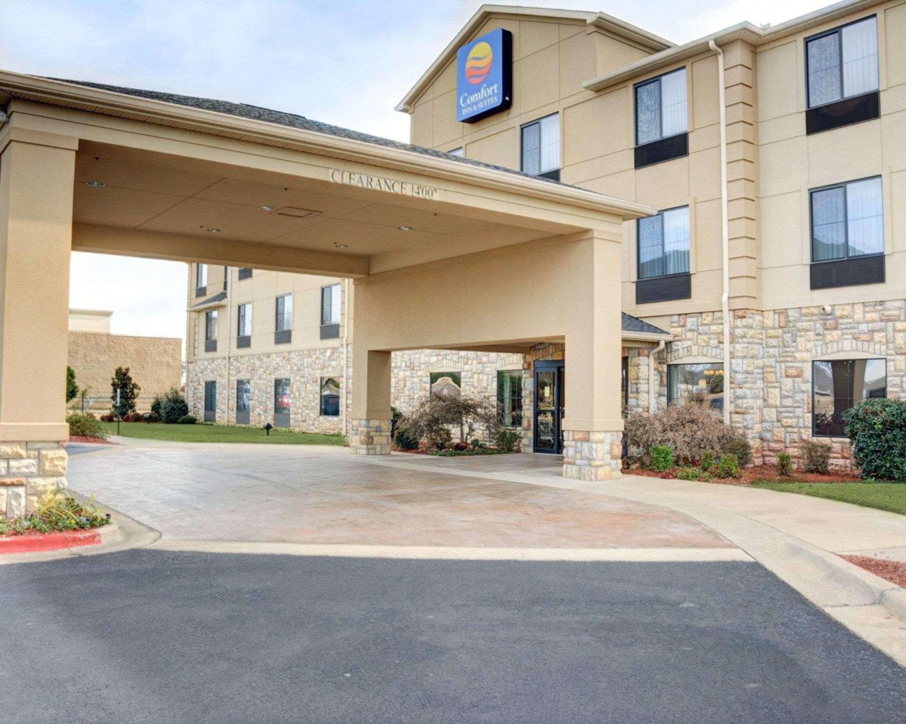 Comfort Inn & Suites Russellville I-40 Ngoại thất bức ảnh