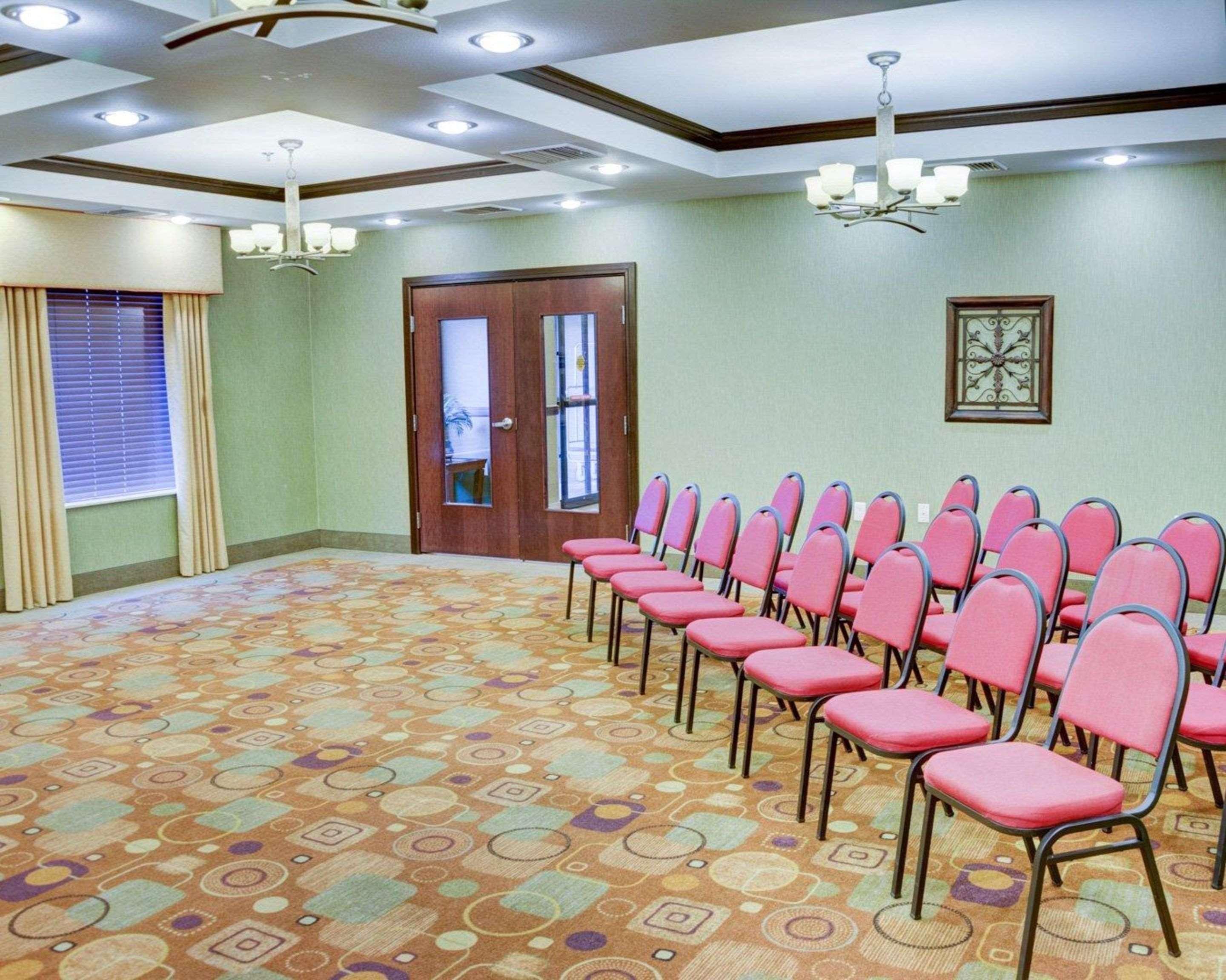 Comfort Inn & Suites Russellville I-40 Ngoại thất bức ảnh