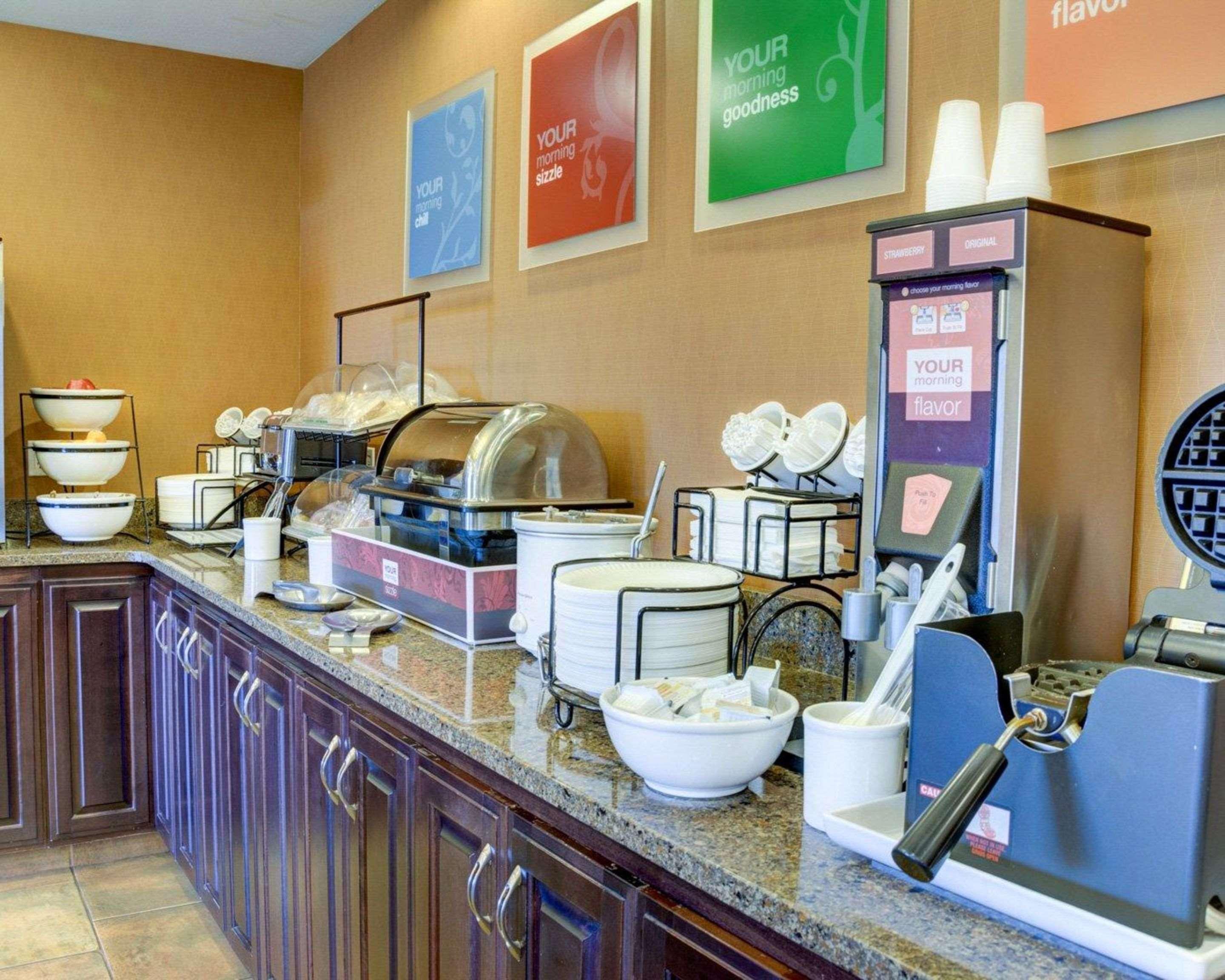 Comfort Inn & Suites Russellville I-40 Ngoại thất bức ảnh
