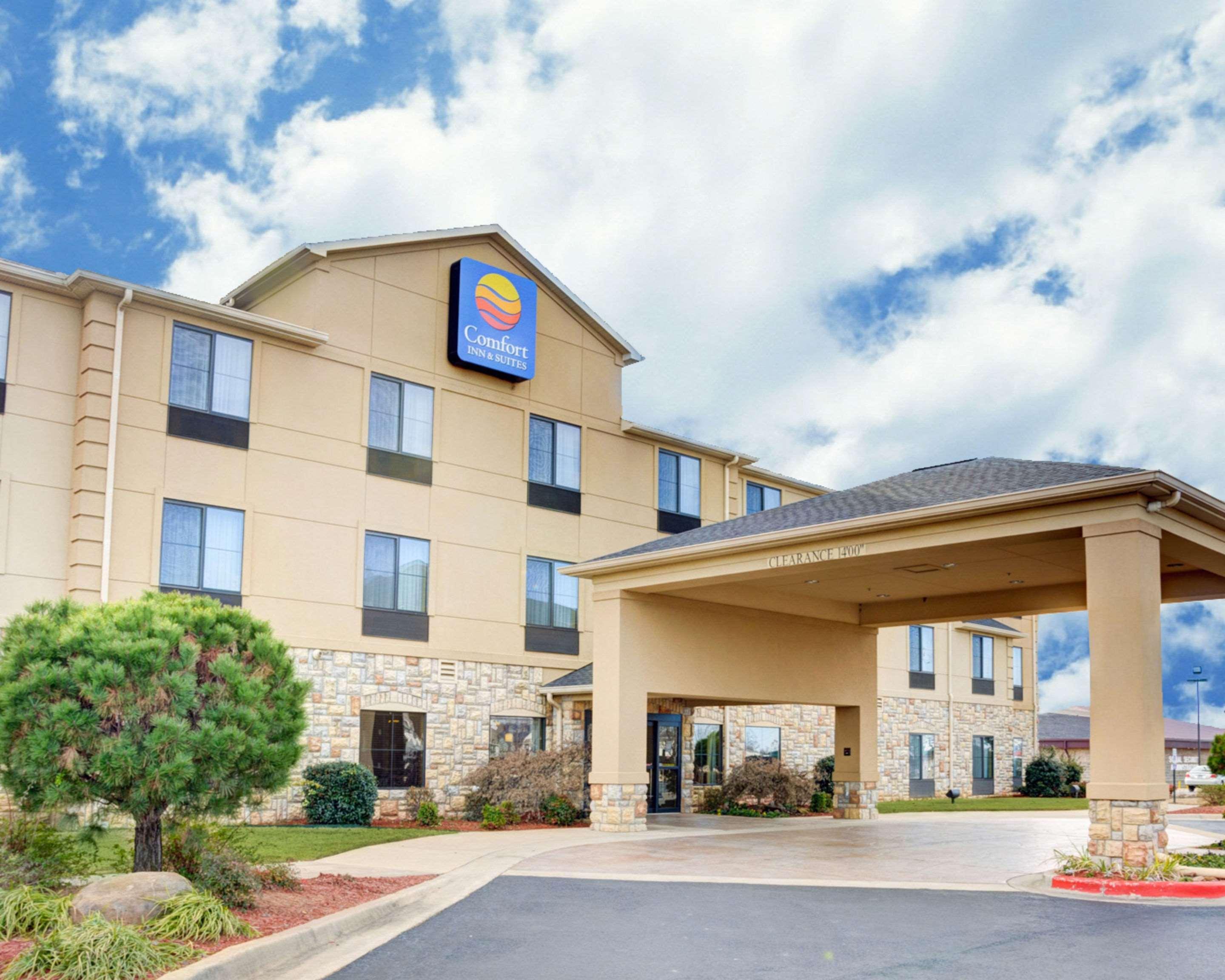 Comfort Inn & Suites Russellville I-40 Ngoại thất bức ảnh